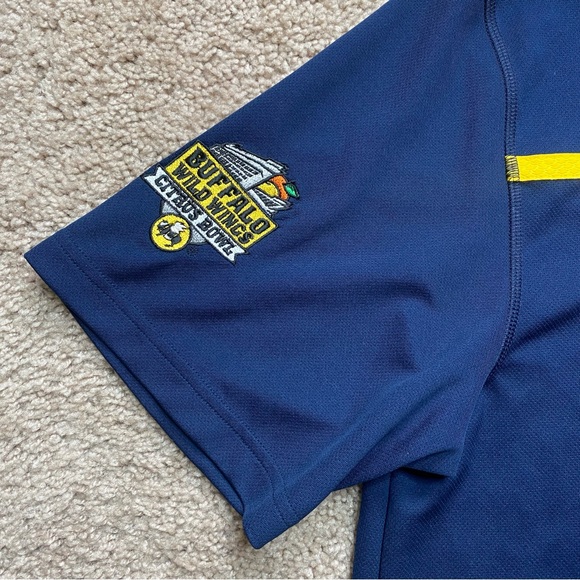 Michigan Wolverines Football Team Issued Buffalo Wild Wings Bowl Game Polo - Picture 3 of 5